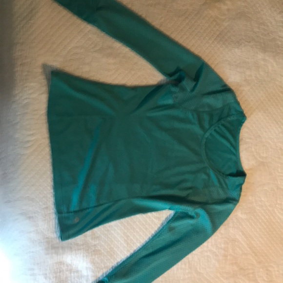 Long sleeve jogging top - Picture 1 of 3